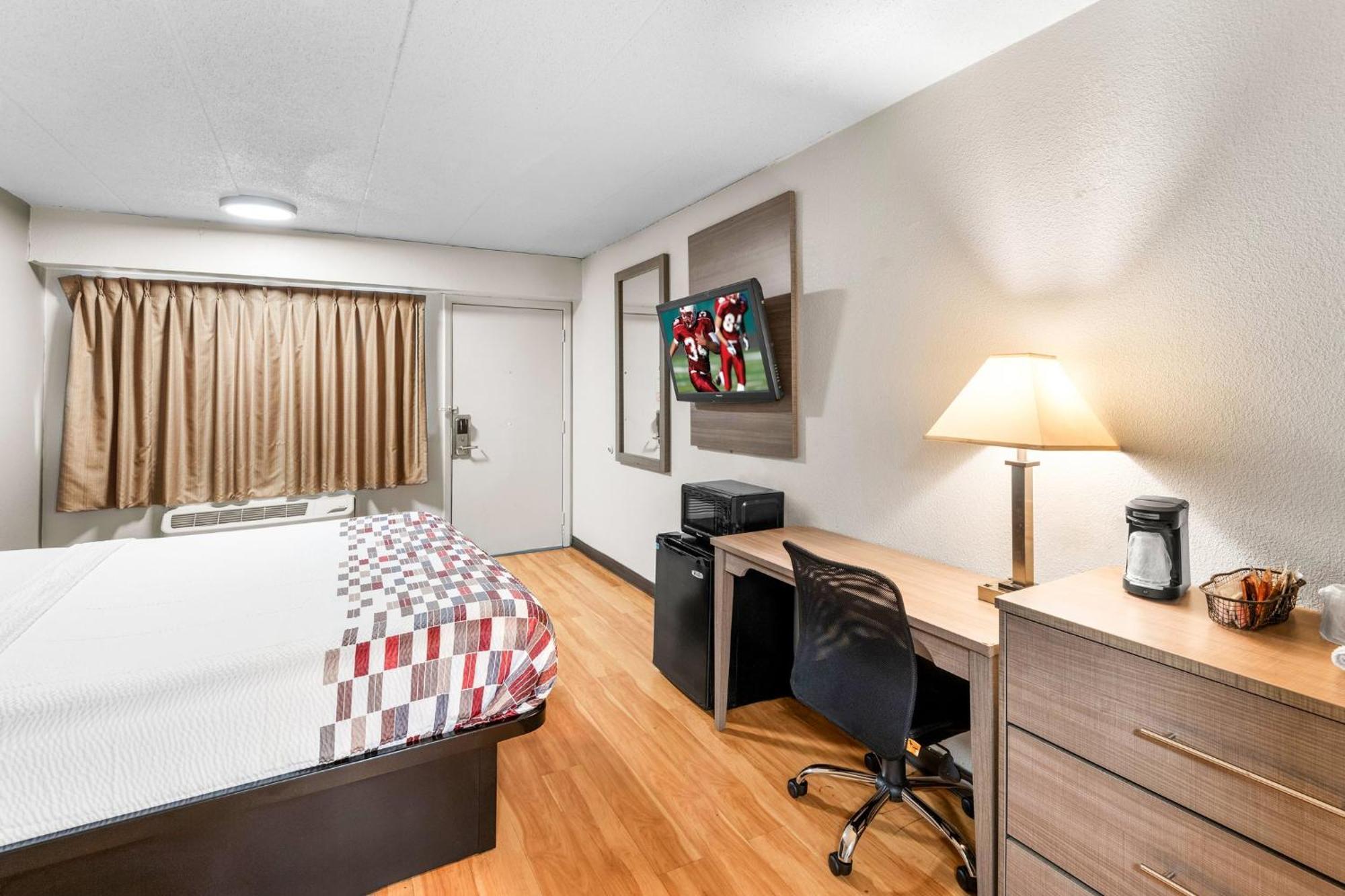 Red Roof Inn Indianapolis North - College Park Extérieur photo