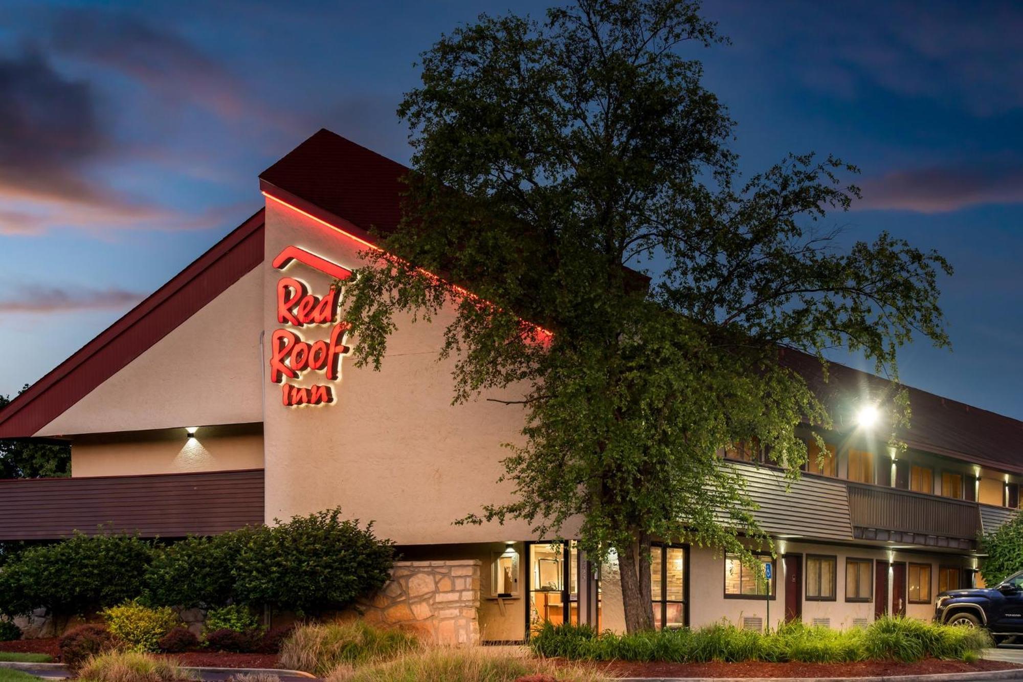 Red Roof Inn Indianapolis North - College Park Extérieur photo