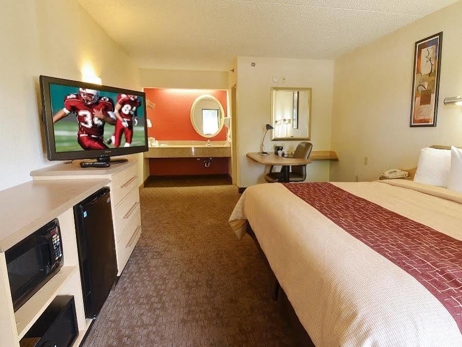 Red Roof Inn Indianapolis North - College Park Extérieur photo
