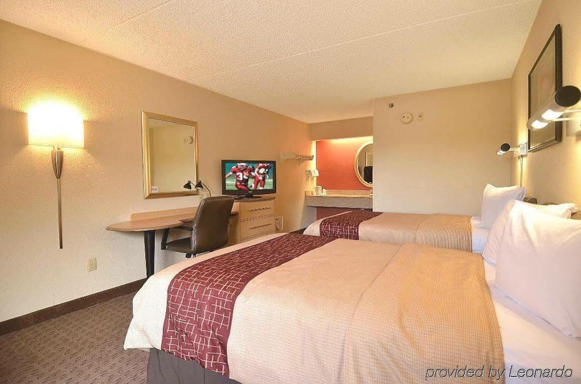 Red Roof Inn Indianapolis North - College Park Extérieur photo